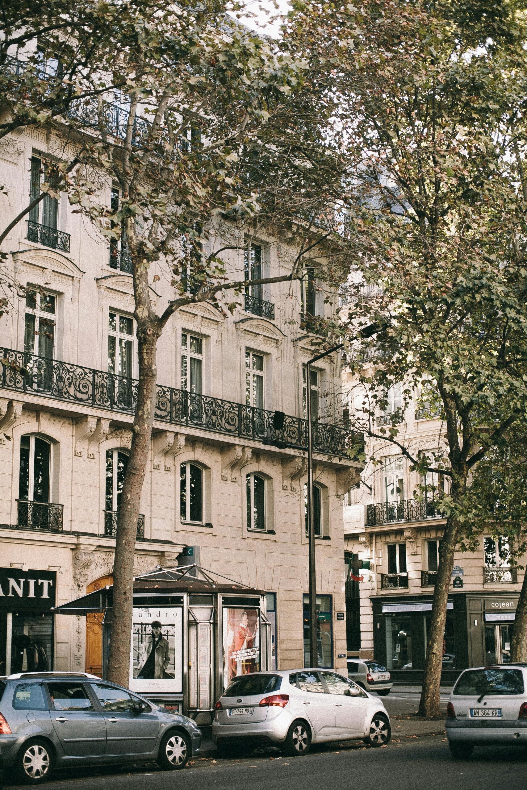 streets-in-Paris